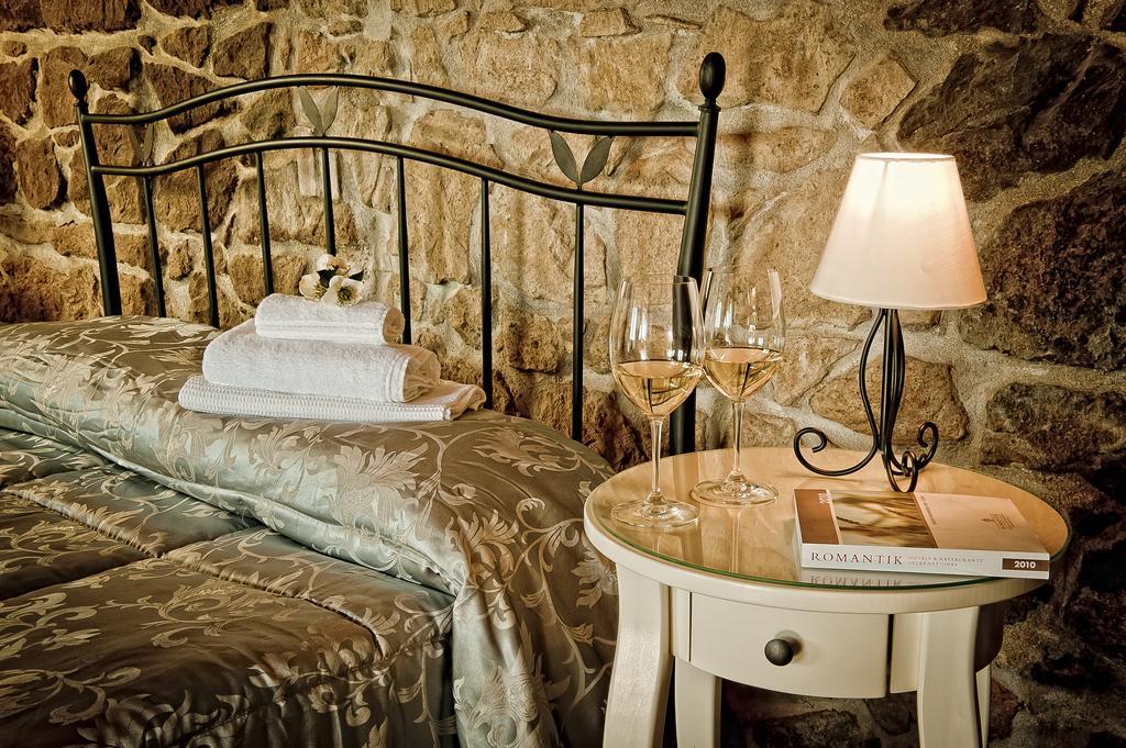 Agriturismo Monte Due Torri Genzano di Roma Bagian luar foto