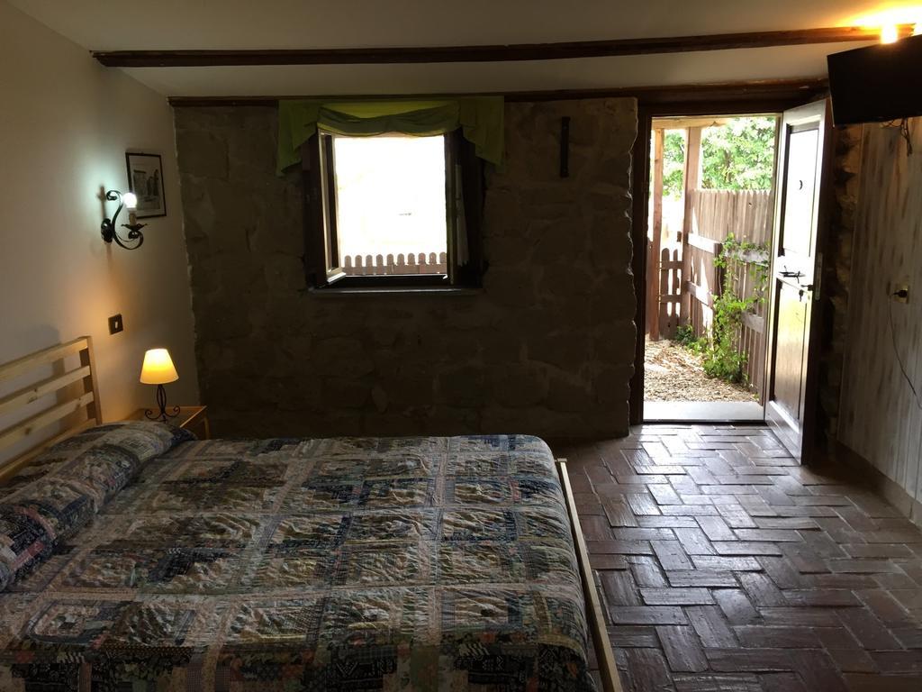 Agriturismo Monte Due Torri Genzano di Roma Bagian luar foto