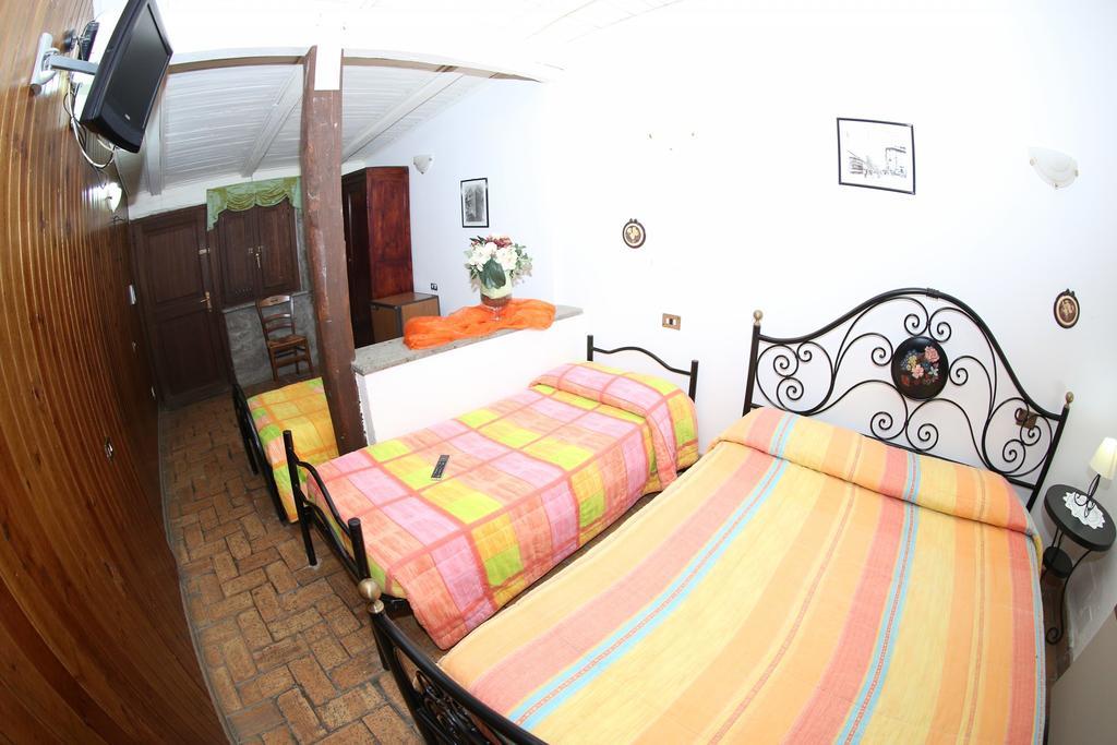 Agriturismo Monte Due Torri Genzano di Roma Bagian luar foto