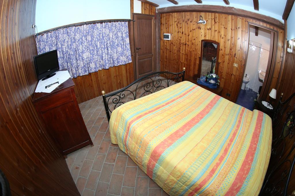 Agriturismo Monte Due Torri Genzano di Roma Bagian luar foto