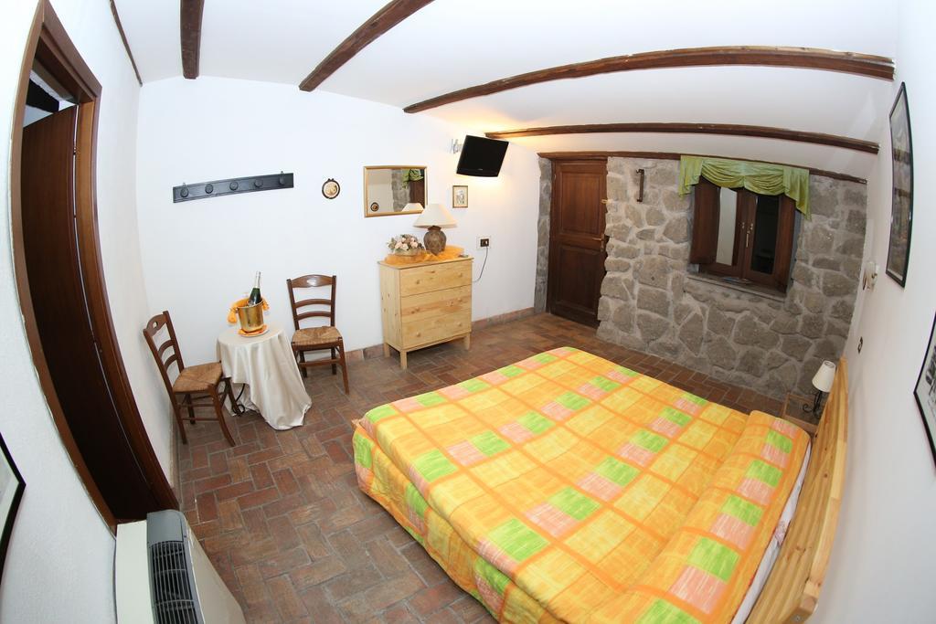 Agriturismo Monte Due Torri Genzano di Roma Bagian luar foto